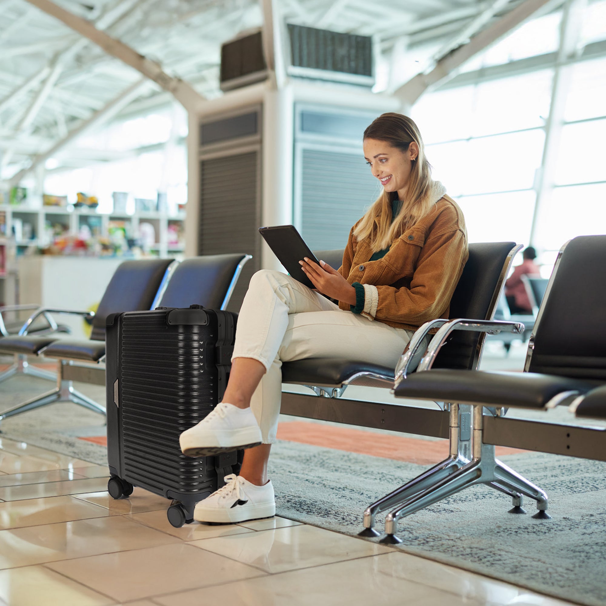 New York XPress AL1377 20" Aluminum Luggage, Zipperless Spinner Carry-On, TSA LOCK